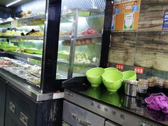 自助取餐区-川海丰尚砂锅麻辣烫(人和街分店)