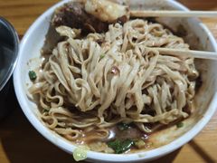 -依云煎包店