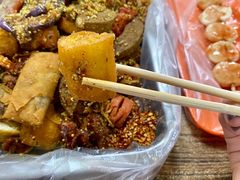 -二钢串叔麻辣烫(华龙大厦店)