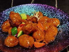 士多啤梨咕噜肉-粤·向群饭店(二沙岛店)