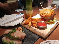 -魏客咖啡(中铁中心店)