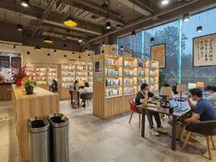 -五峰书院(南洋泾路店)