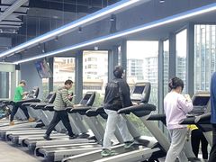 -超鹿运动(五四路恒力城店)