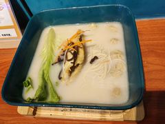 招牌黄鱼馄饨面.-老上海·金牌黄鱼馄饨面(田子坊店)