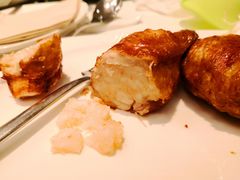 鲜虾胶酿脆皮鸡翅-港丽餐厅(高德置地店)