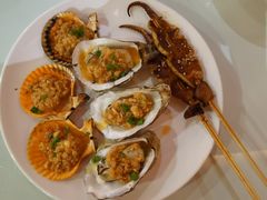 -覃记海鲜美食餐厅