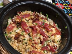 特级腊味煲仔饭-椰夫人·养生椰子鸡(金沙洲永旺店)