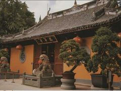 -龙华寺
