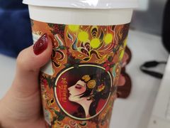 -茶理宜世(岭南站NOVA店)