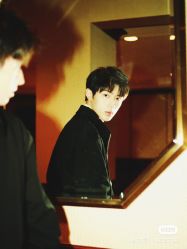 -型色沙龙