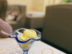 榴莲冰淇淋-吱咖啡西式简餐