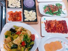 大拌菜-千纸鹤嫩汁烤肉(西大直街店)