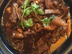 牛腩-鸿兴楼酒家(阜阳路店)