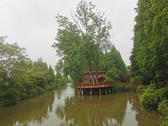 -上海怡沁园度假酒店