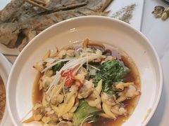 -赶海部落海鲜城(海阳路店)