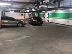 -中信泰富万达广场·停车场