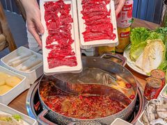 -来龍儿鲜切牛肉自助老火锅