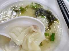 鲜肉小馄饨-食惠里小笼包面馆(越秀店)