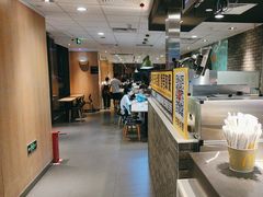 -麦当劳(三亚凤凰机场店)