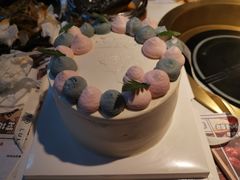 -鹿里烘焙LulyBaking(东二环泰禾广场店)