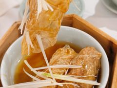 鲍鱼汁腐竹卷-白天鹅宾馆-玉堂春暖餐厅