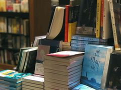 -西西弗书店&矢量咖啡(凯德晶萃广场店)