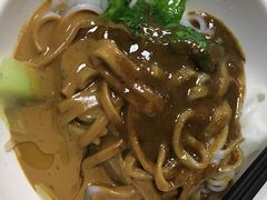 -华威达牛庄(黄埔大道西店)