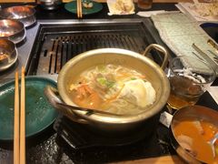 -臻牛烤肉
