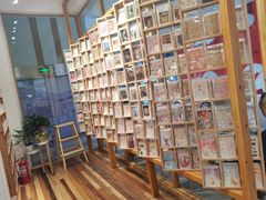 -猫的天空之城概念书店(印象城购物中心店)