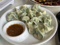 虾仁水饺-巧克力渔家.小船海鲜胶东菜(万平口店)