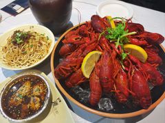 -巴厘龙虾·榜首油焖大虾(音乐学院·沿江酒馆店)