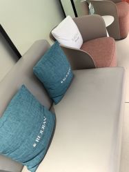 -佳颜轻医美·美学抗衰中心