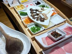 -芸南道·过桥米线(昆明老街旗舰店)