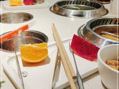 -龍歌自助小火锅(市南金茂湾店)