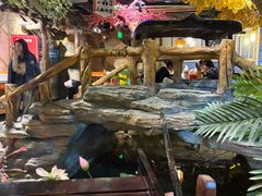 -城墙拐拐火锅(三峡广场黑金冠店)
