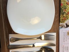 -必胜客(璞丽中心店)
