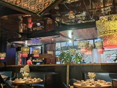 -吃饭皇帝大土家民族菜(正大广场店)