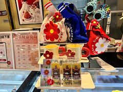 -花花卷卷·鲜食蛋糕(静安久光百货店)