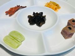 冷菜拼盘-至尊鲨鱼·原烹海鲜·新浙菜(拱宸桥店)