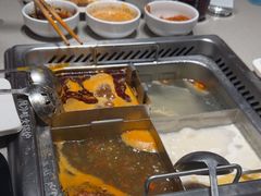 -海底捞火锅(金山百联店)