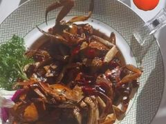 -嗨辣小聚·盘锦河蟹·海鲜烧烤龙虾(盘锦十年好店)