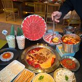 当然，还有他们的招牌瀑布土豆丝，涮三秒就能吃