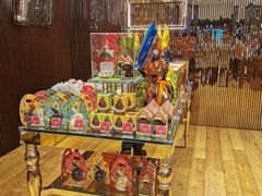 -VENCHI 闻绮(上海佛罗伦萨小镇店)