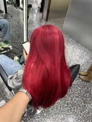 -Tloml salon