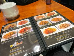 -BHC炸鸡(明洞总店)