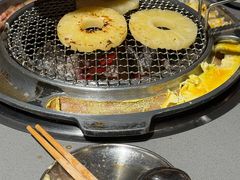 -火烈鸟炭火烤肉(静安路店)