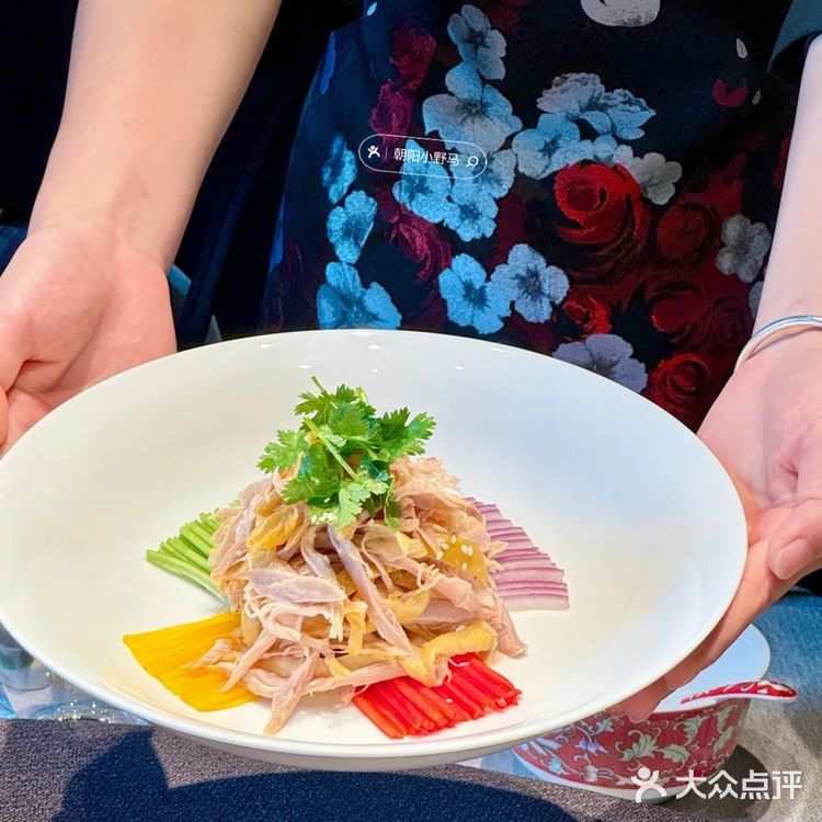 三刷剁椒🐟头王🫅❗️这家饭张力绝了❗️❗️❗️