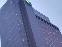 -上海浦东康桥绿地假日酒店