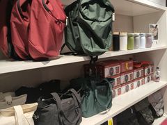-唯品会(北京国瑞城店)