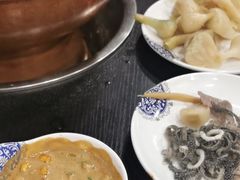 -楼外楼大刀肉传统火锅居(幸福街店)